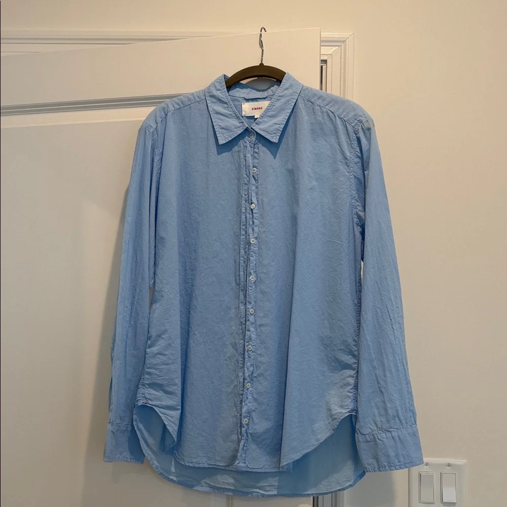 XiRENA Women’s Sky Blue Beau Shirt Medium - Picture 2 of 5